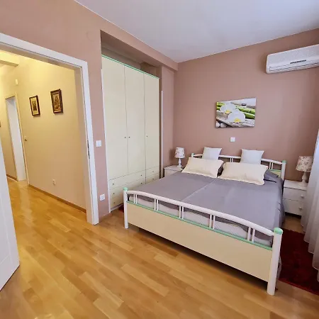 Holiday home Drago Zadar