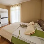 Nyaraló Drago