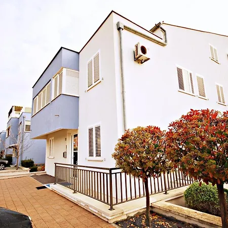 Feriehus Drago Zadar